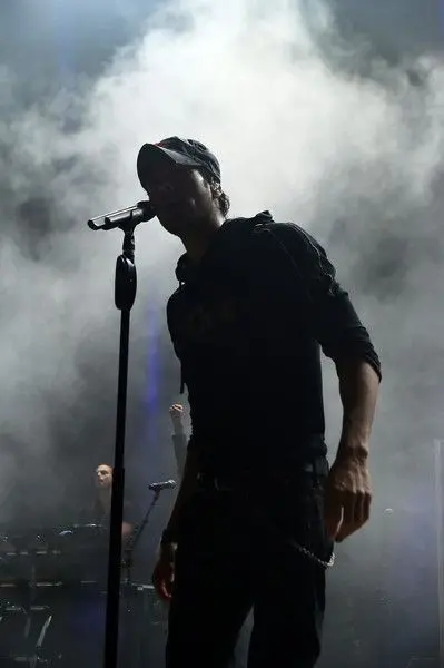 Enrique Iglesias Wallpaper High Quality