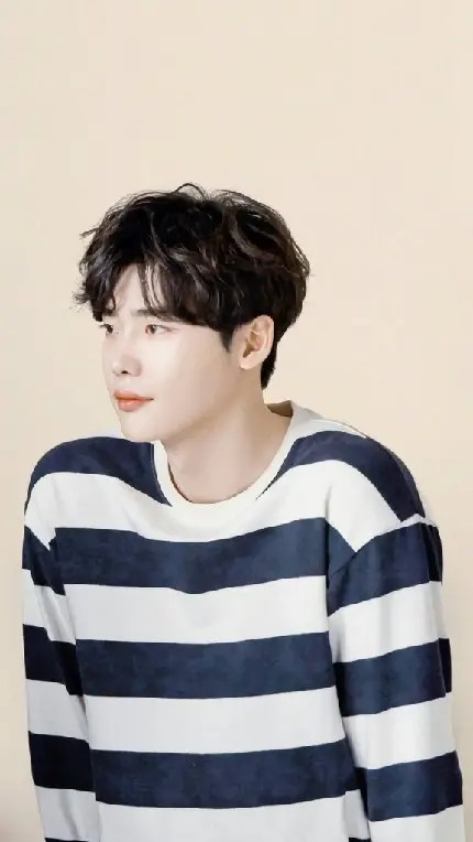 Lee Jong Suk Popular Actor Photos - Top Korean Actor