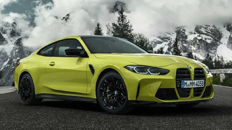 BMW M4 CS Model 2025