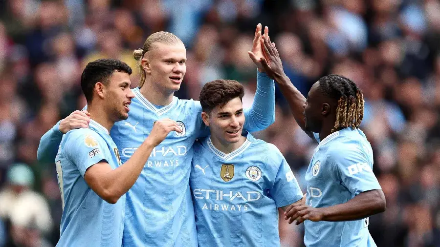 Manchester City Creative Photos for Profiles and Wallpapers