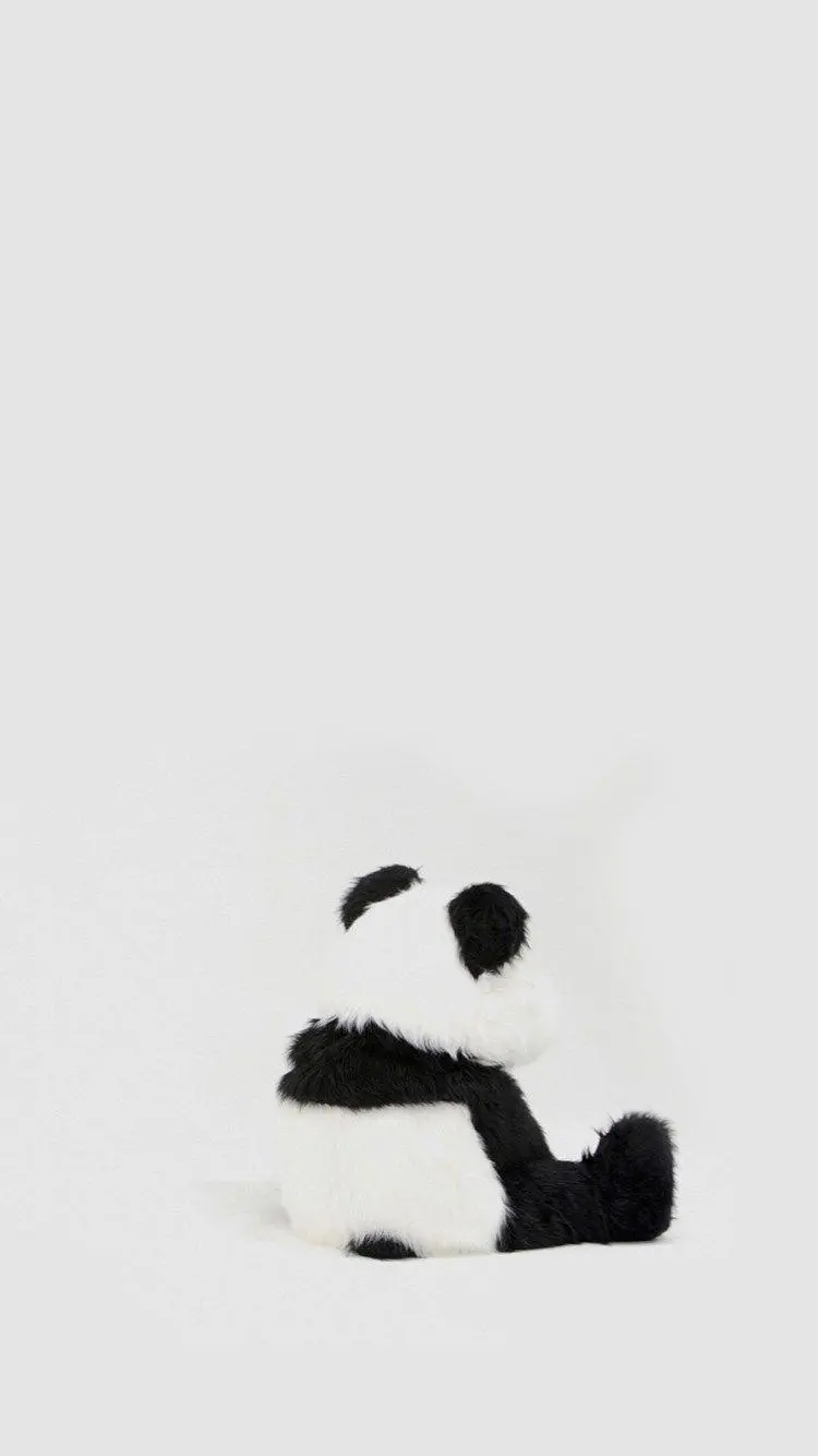 Download Cute Image for iPhone with Panda Design