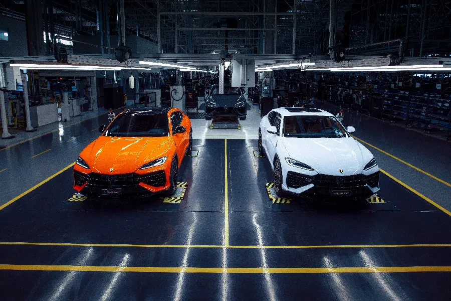 Lamborghini 2025 Best Wallpapers for Sports Cars