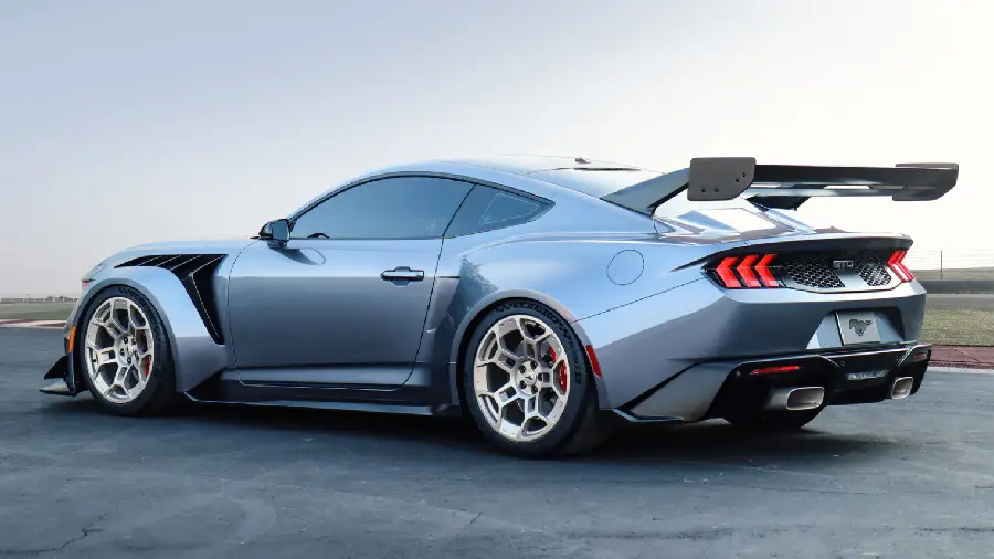  Mustang Wallpaper Free Download 8K Images