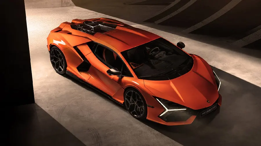 Lamborghini 2025