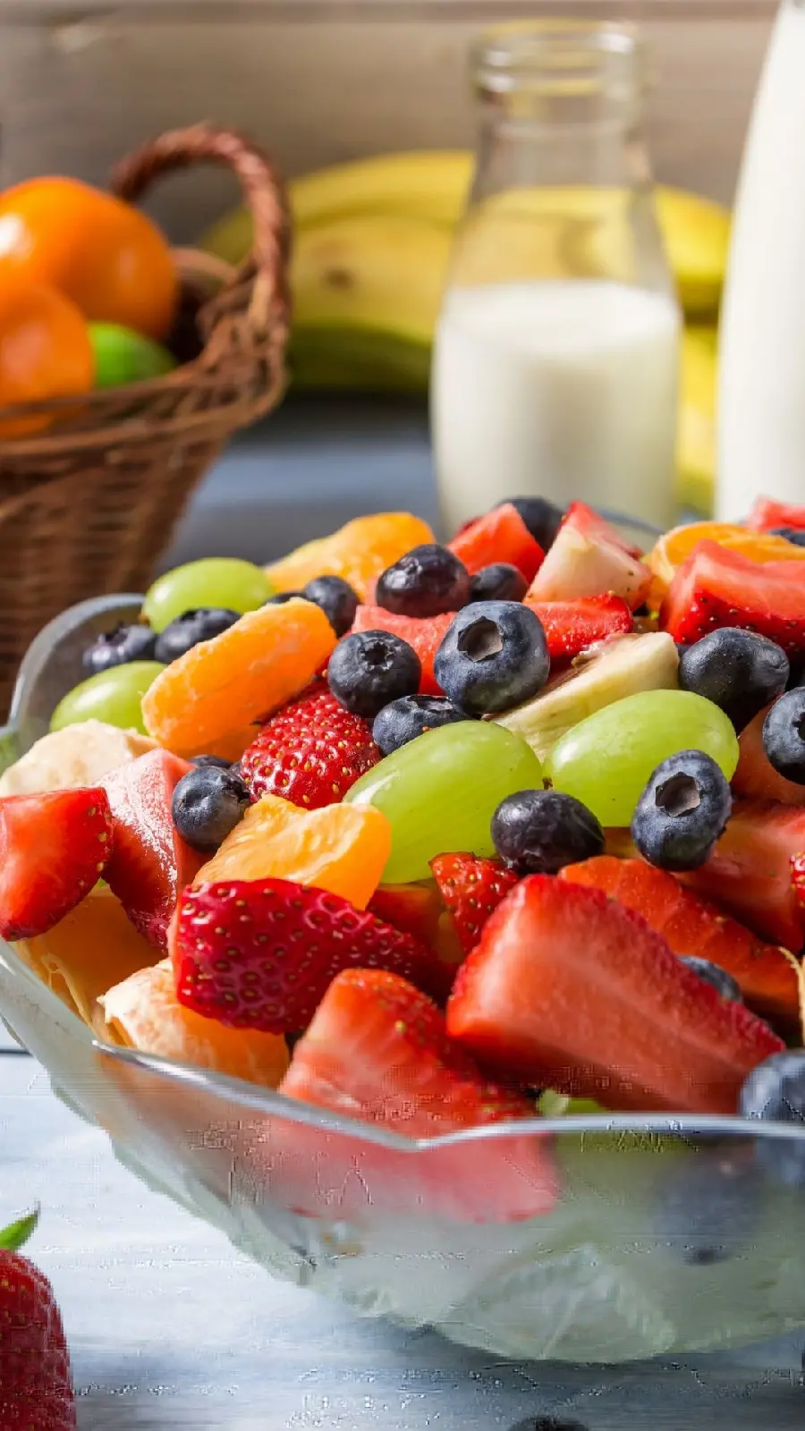 Wallpaper image of fruit dessert in HD quality
