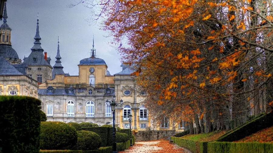 Autumn Outdoor Activities