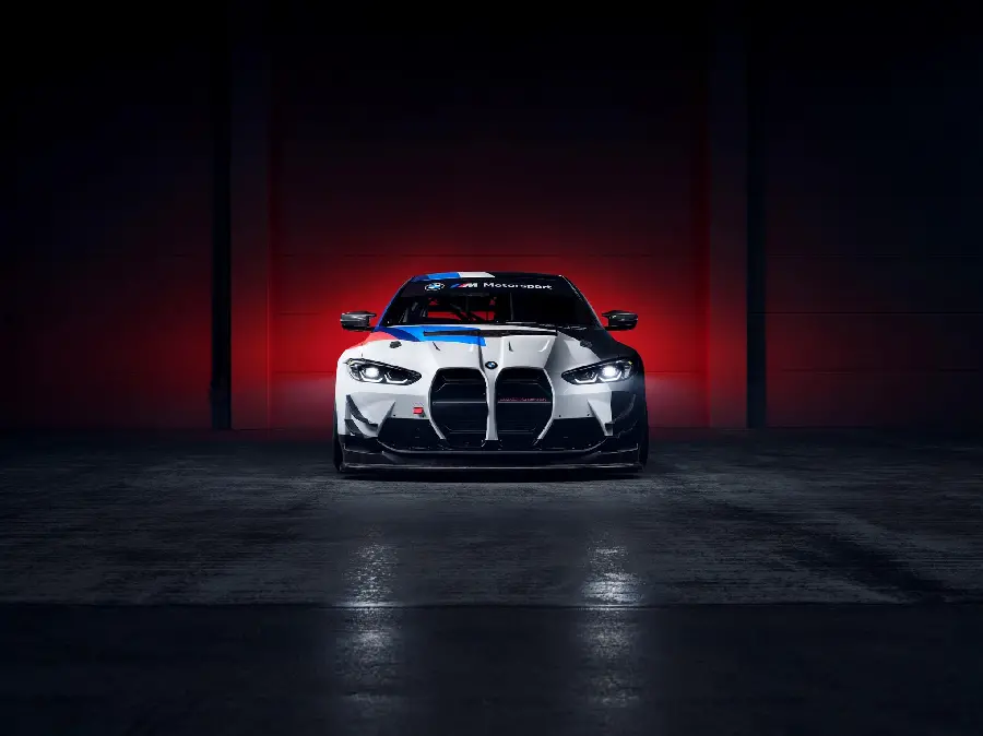 BMW 2025 Professional Wallpaper