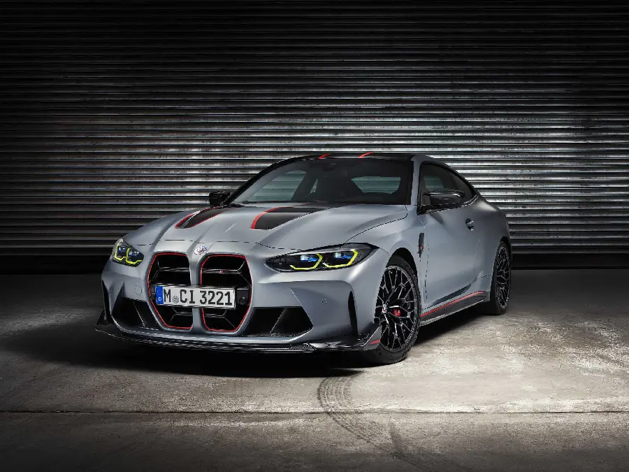 2025 BMW M4 CS Free Wallpaper Download