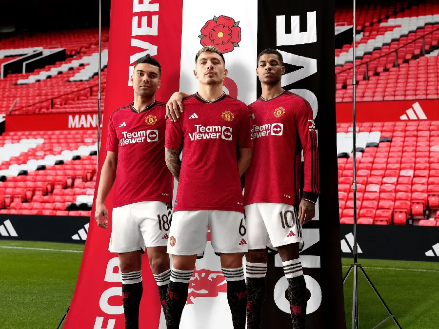 Download Manchester United Wallpapers Attractive and Creative Images for Desktop