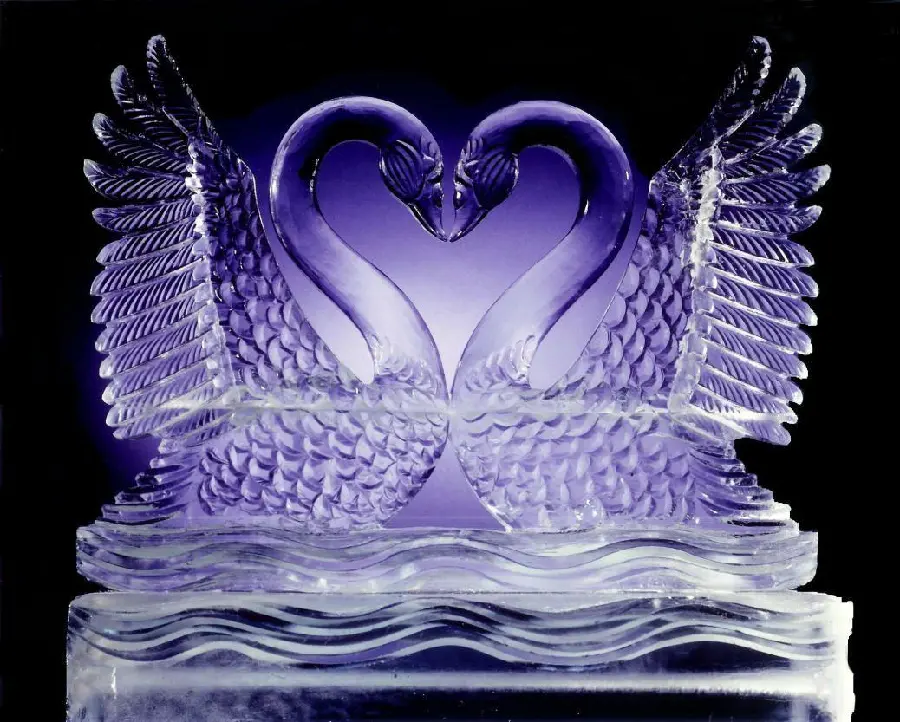 Amazing Ice Sculptures for Design Use