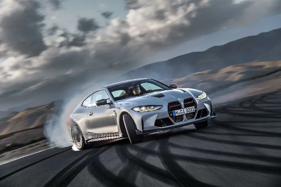 2025 BMW M4 CS Special Wallpaper