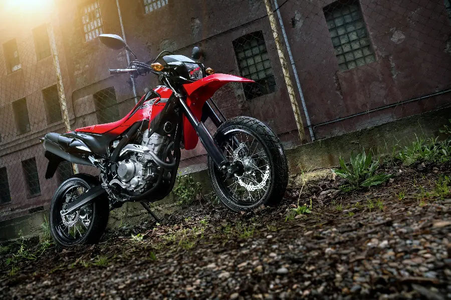 Honda CRF 250 engine image suitable for mobile lock screen