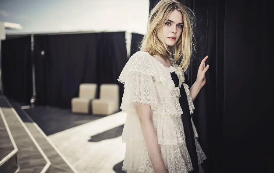 Elle Fanning