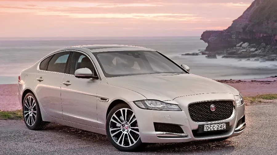 Jaguar sedan photo with AWD capability F-series
