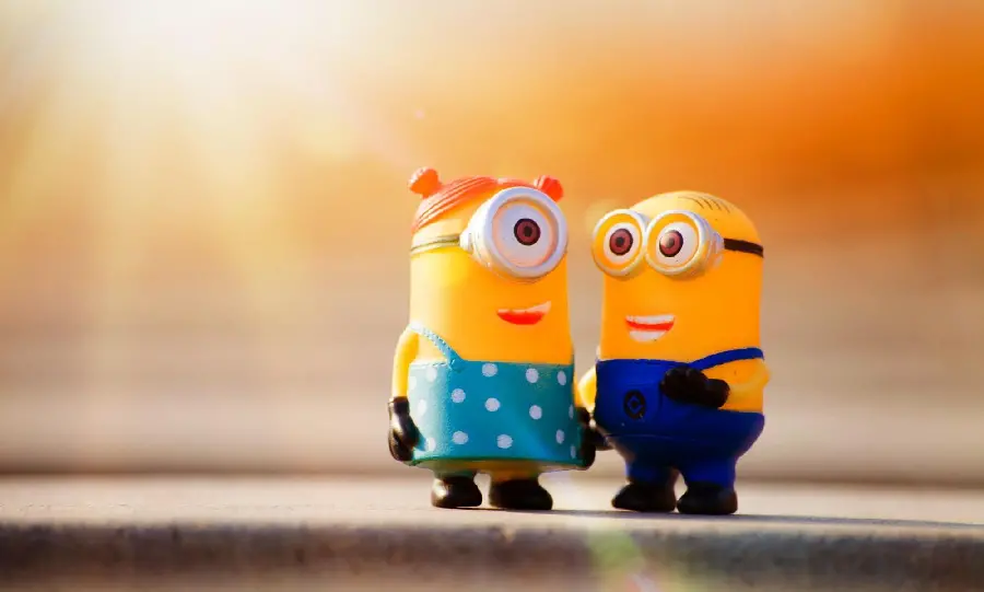 Girly minion picture for girls and cute themes