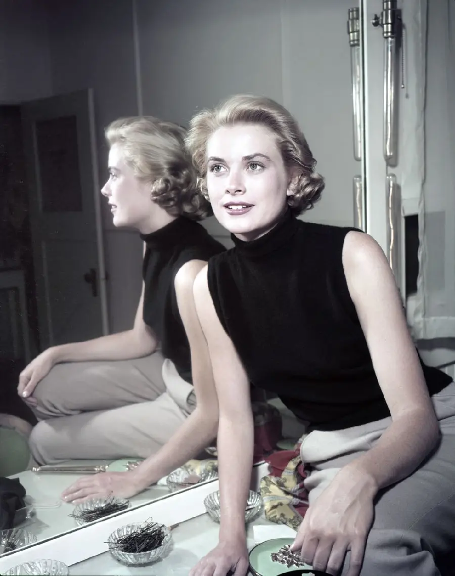 Download Grace Kelly Teenage Early Years Rare Photo