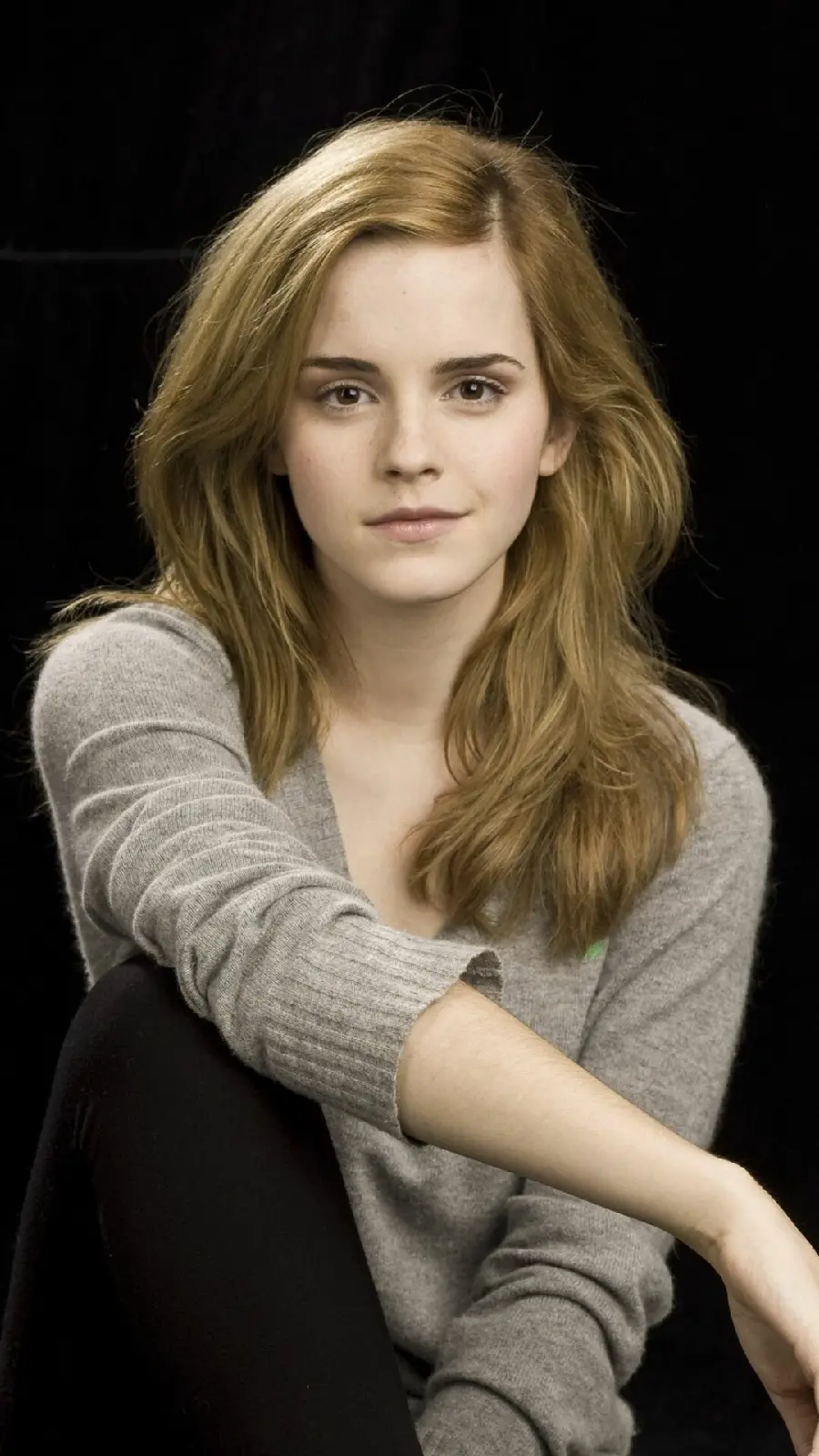 Beautiful and innocent Emma Watson photos