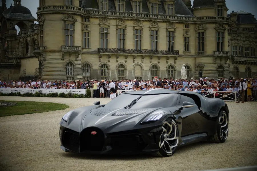 Stunning Bugatti La Voiture Noire Background in High Quality