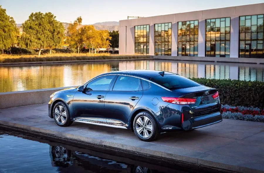 Kia Optima High Quality Background Photo