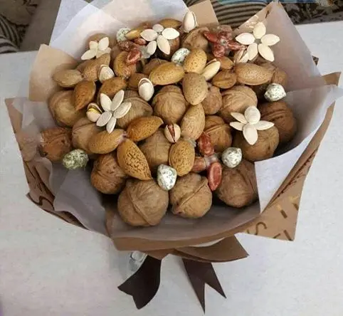 Yalda Night Nut Mix Decoration And Presentation