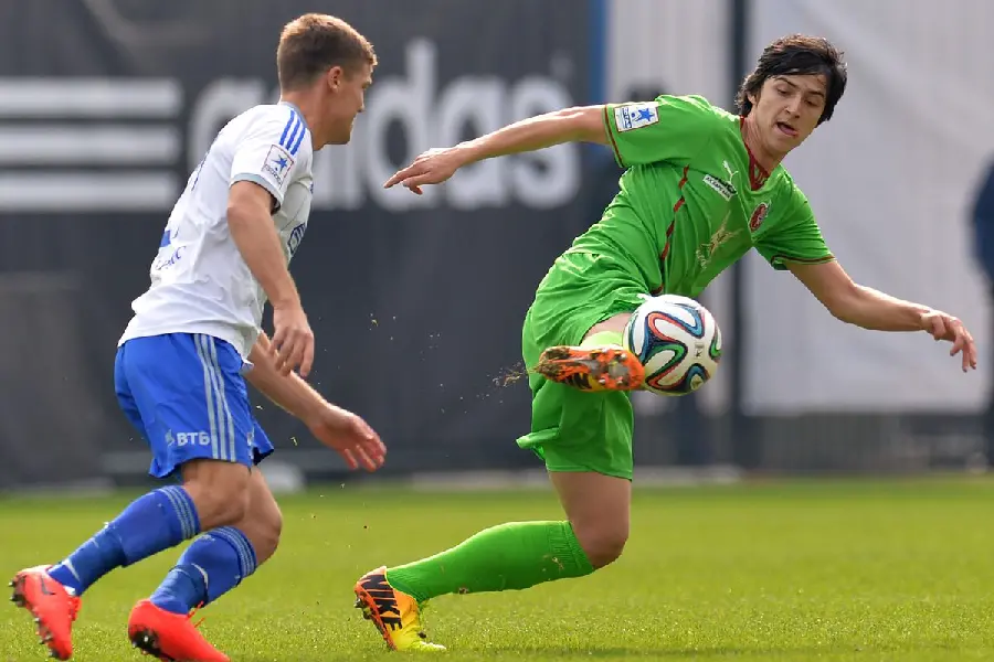 Sardar Azmoun High-Quality Image