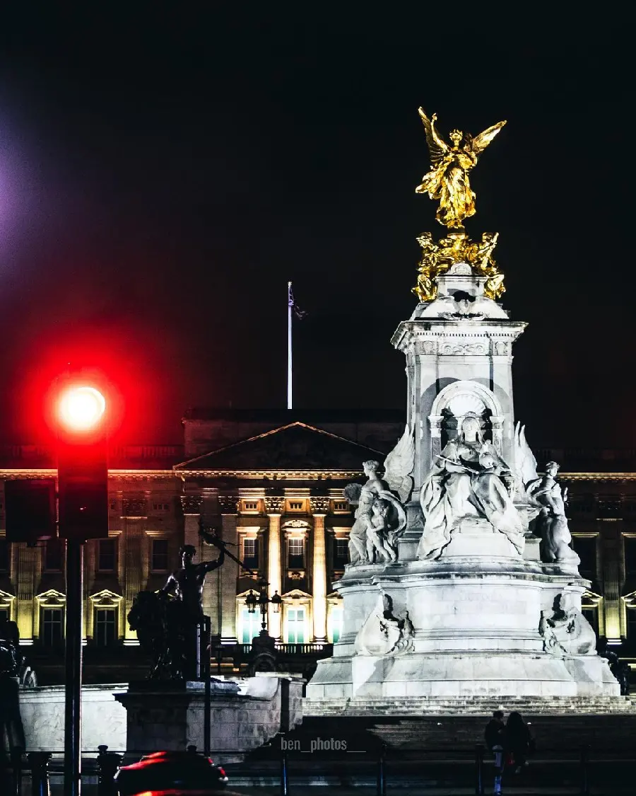 Buckingham Palace HD quality photo