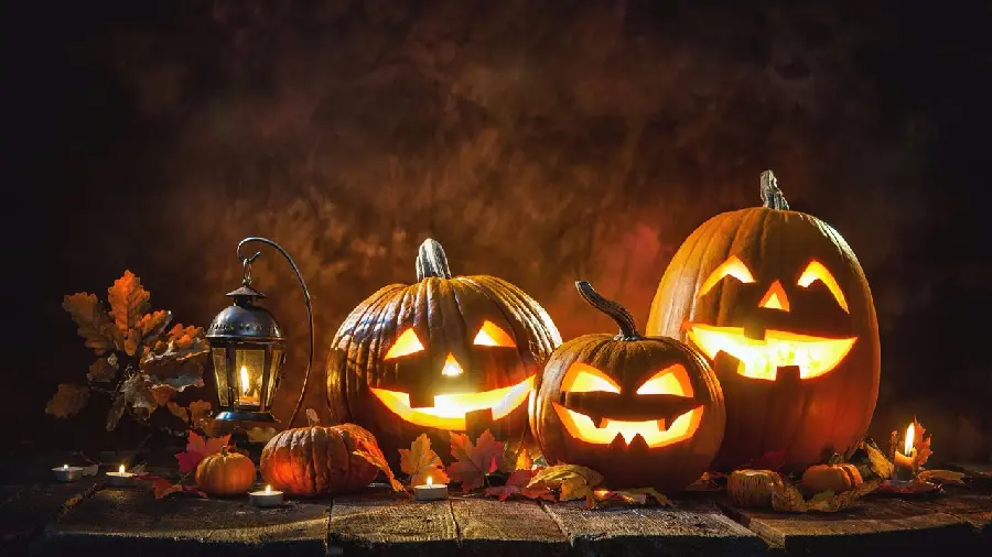 Pumpkin Themed Halloween Makeup And Designs