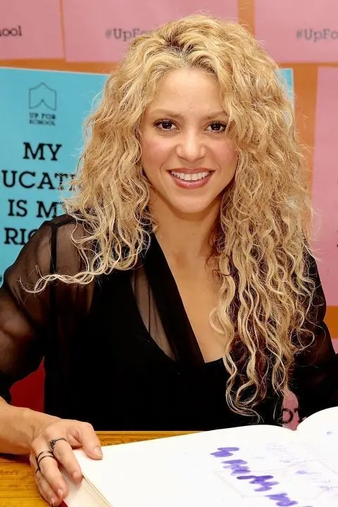 Shakira Spanish Singer Concert And Performance Photos
