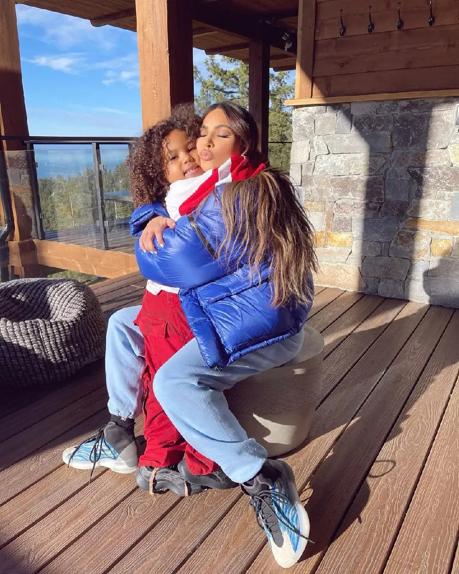 Attractive Photo of Kimberly Noel Second in Infamous Kardashian Line