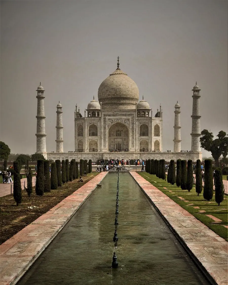 Taj Mahal building India photo