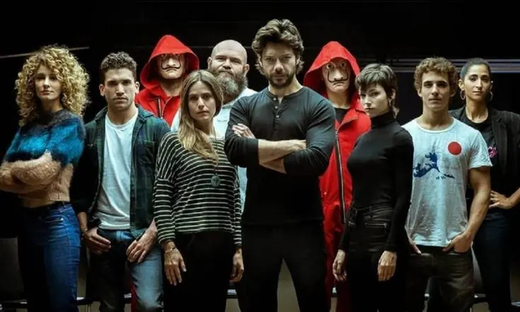 Alvaro Morte as The Professor with his team in La Casa de Papel