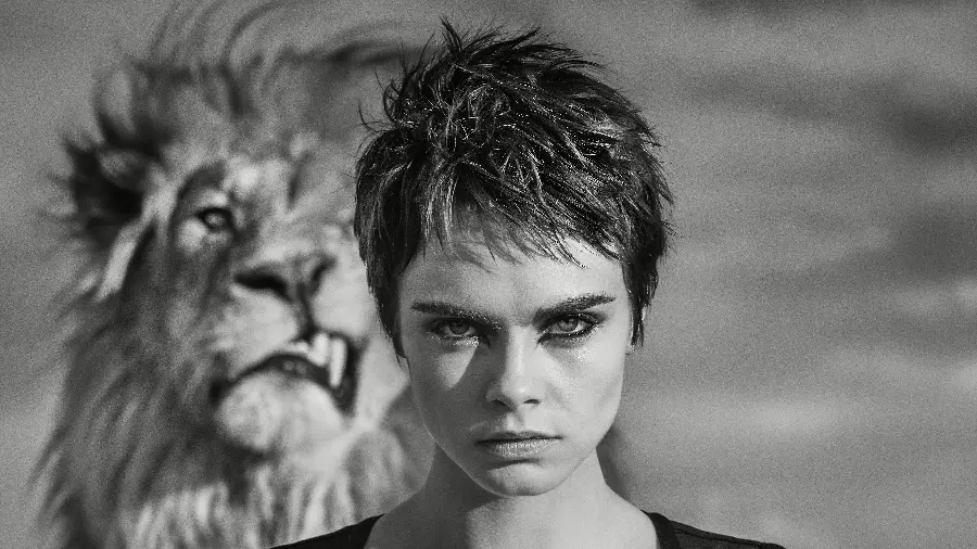 Cara Delevingne Black and White Portrait Photo HD Quality