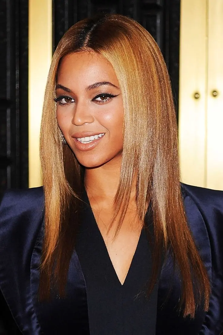 Beyoncé HD Background Images For Digital Use