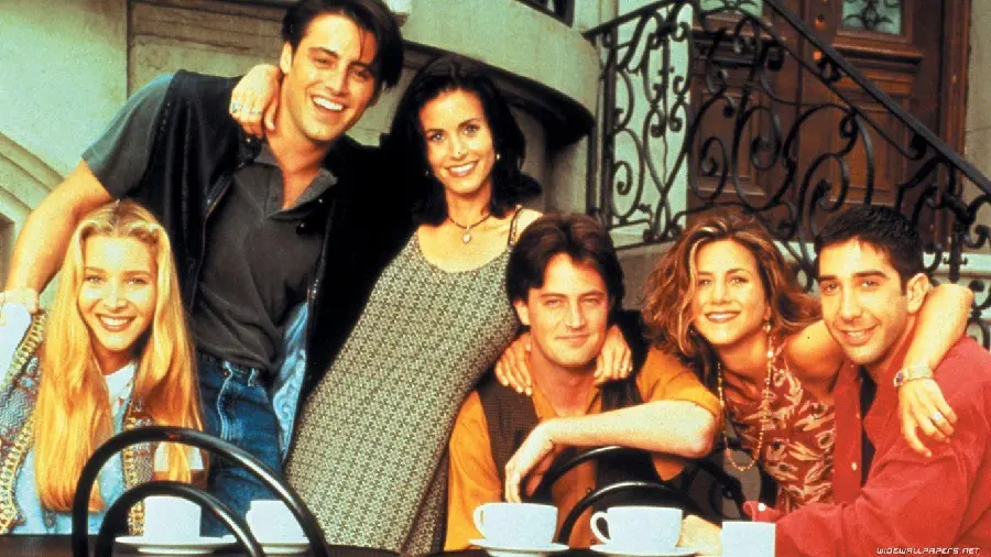 Vintage Friends Group Photo In High Quality Resolution