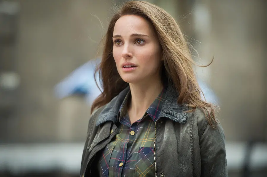 Natalie Portman strong role model for women worldwide