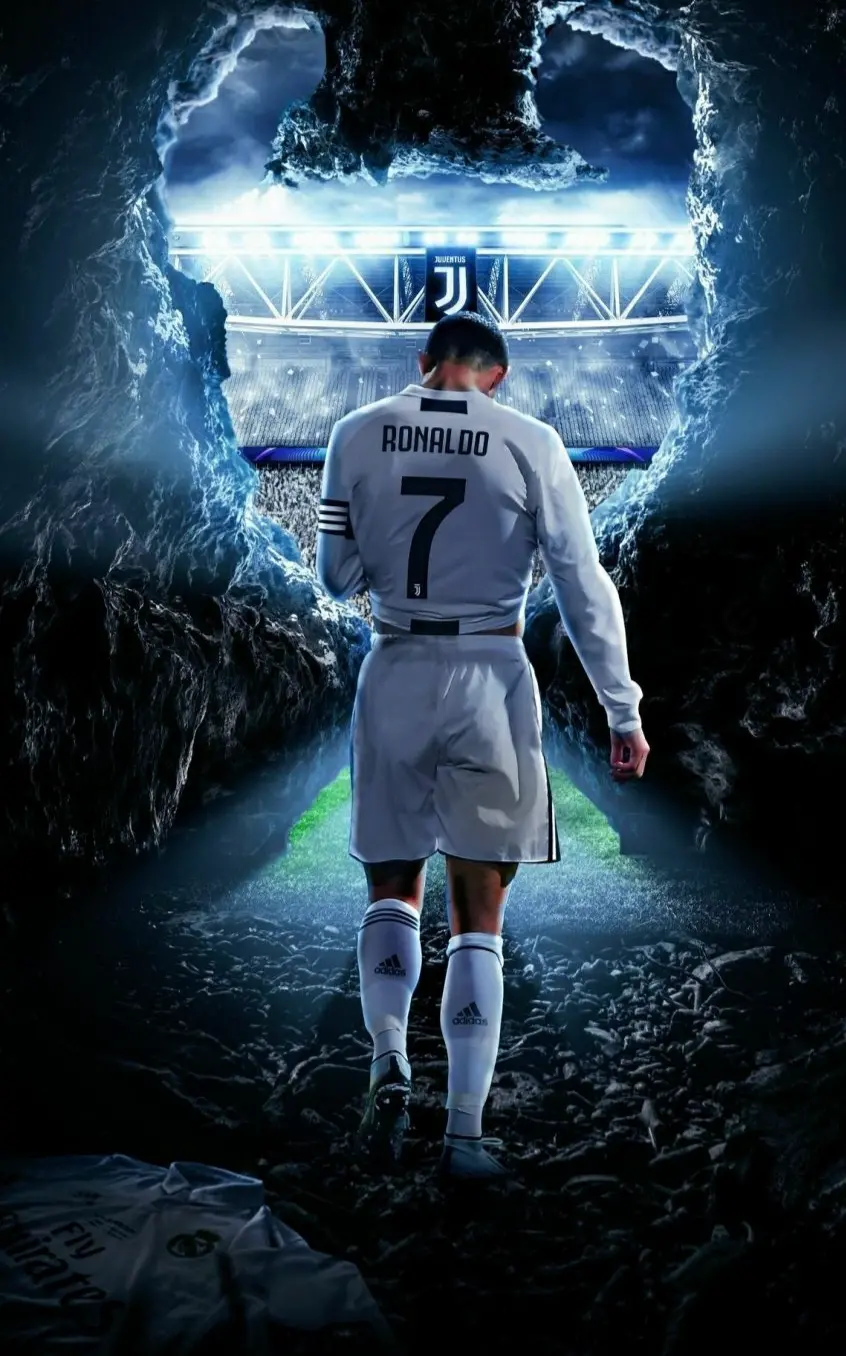 Download Stunning CR7 Wallpaper With Goal Celebration