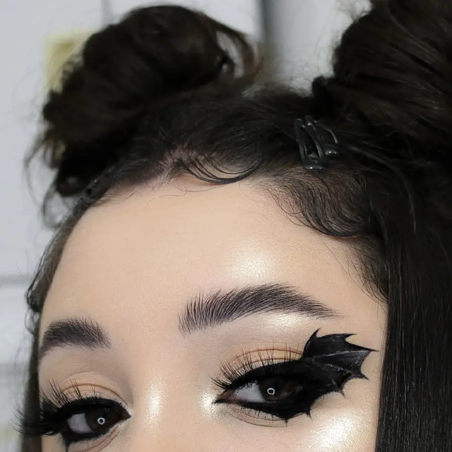 Simple Beautiful Makeup And Eye Shadow Photo For Affordable Glam