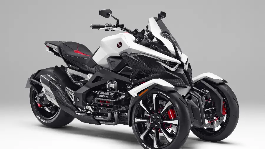 Honda Neowing electric three-wheel motorcycle photo premium