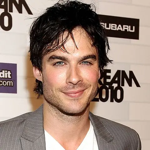 Close-Up Ian Somerhalder Photo for Fans