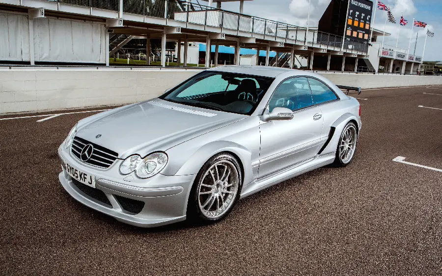 Vintage Mercedes Benz High Quality Photo - Classic Car Image