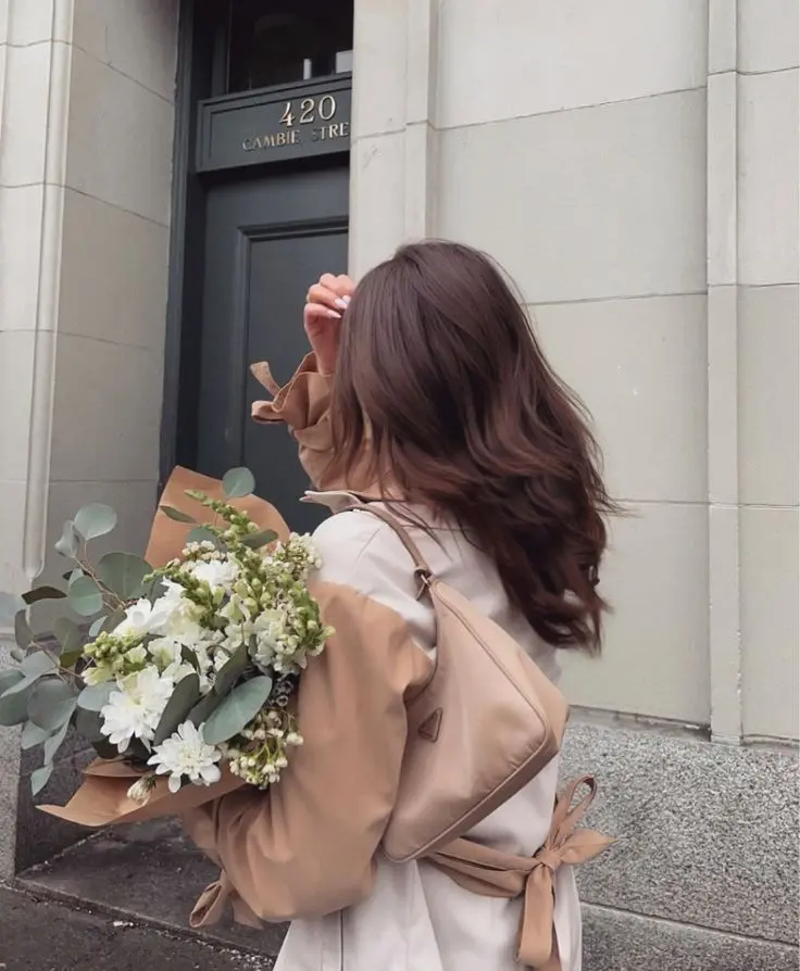 Luxury girl picture without text for Telegram and Instagram profile
