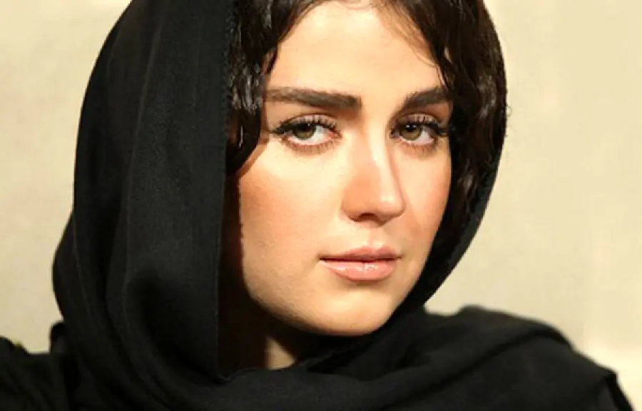 Afsaneh Pakroo Cinema Star Photo Download