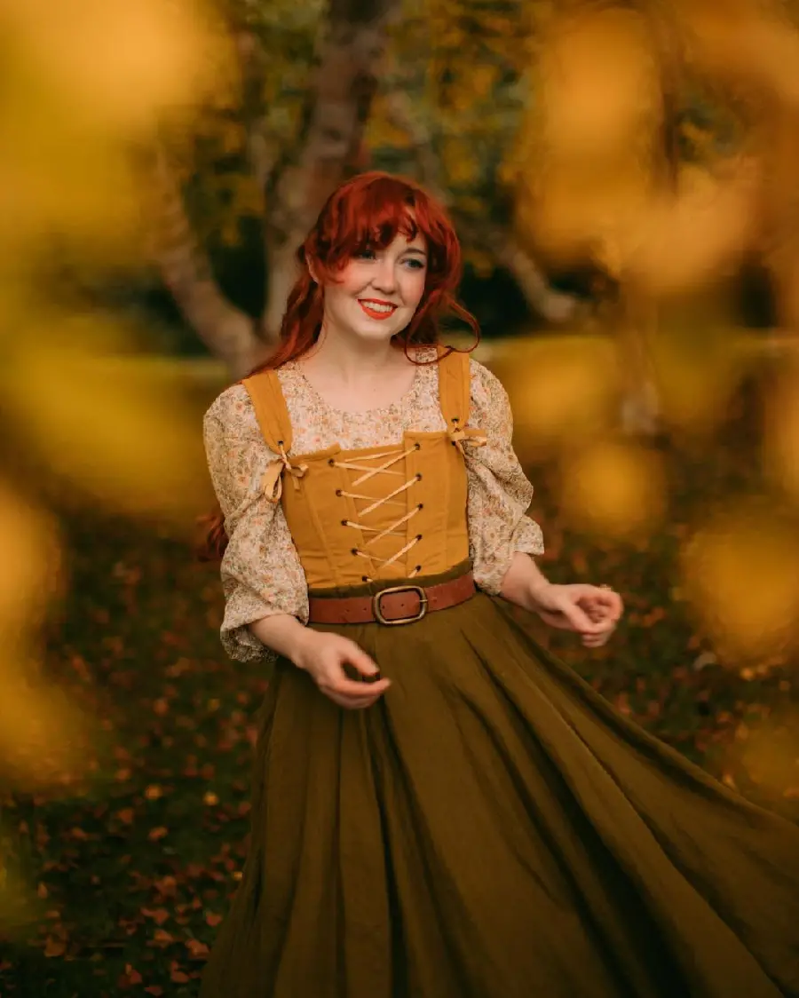 Professional Autumn Photography Pose Idea