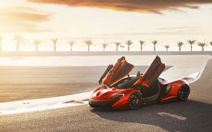 Luxury McLaren Super Car High Resolution Wallpaper