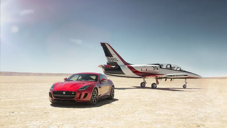 Jaguar F-Type 4K Wallpaper and Background