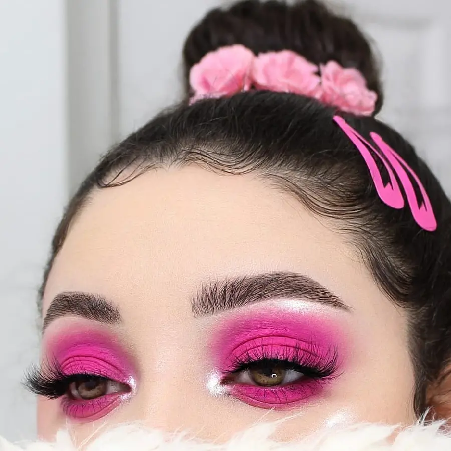 Feminine Party Makeup And Eye Shadow Photo For Special Events