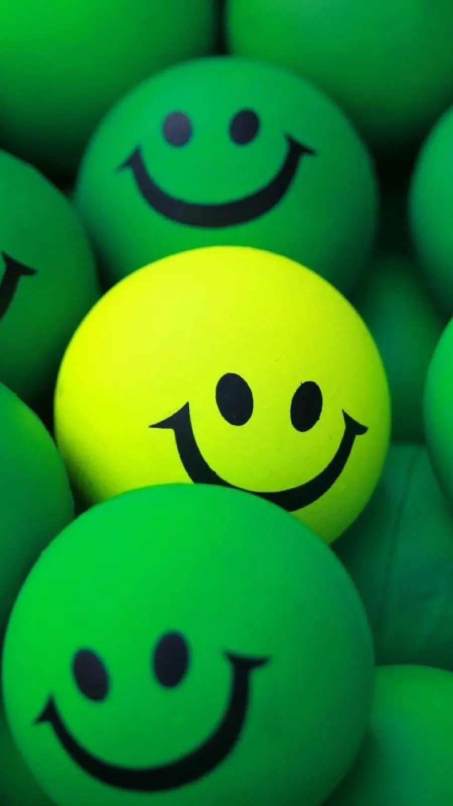 Smiley Emoji Wallpaper For Mobile HD Quality