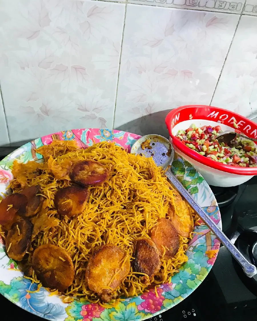 High Quality Image of Iranian Steamed Macaroni with Meat