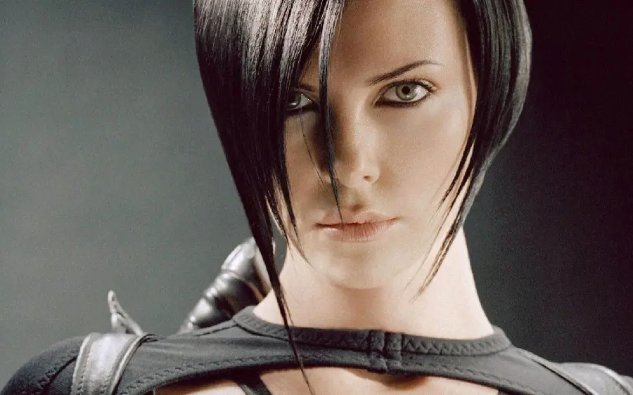 Download Charlize Theron HQ Photo