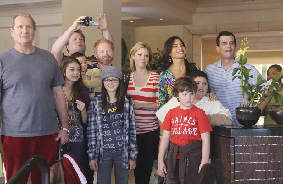 Modern Family HD Photo Collection Premium Quality